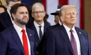 Ông Trump để ngỏ khả năng phó tướng Vance làm người kế nhiệm