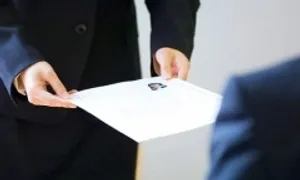 Từ tháng 11, tôi chứng thực sơ yếu lý lịch xin việc ở đâu?